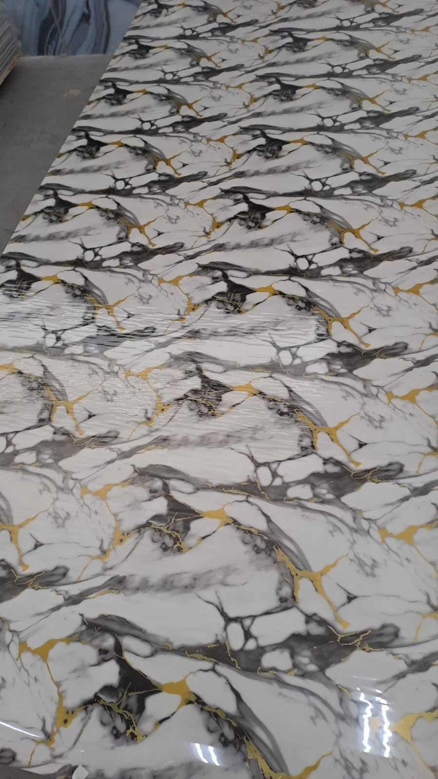 Самозалепващи декоративни панели-модел Inter 034