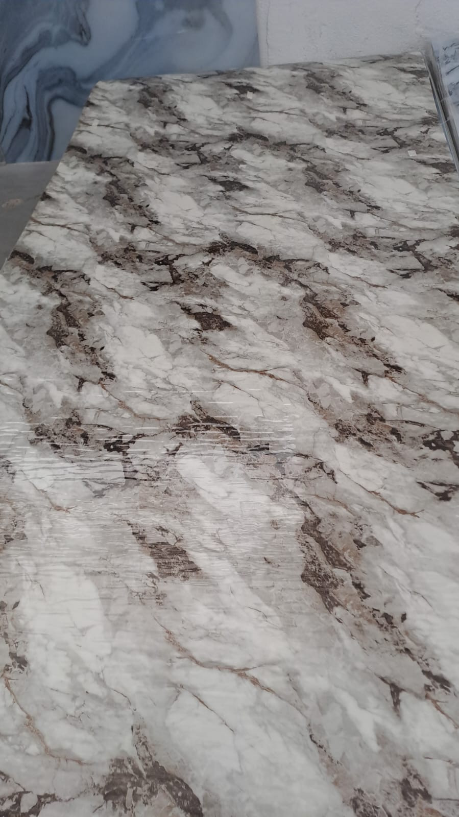 Самозалепващи декоративни панели-модел Inter 018