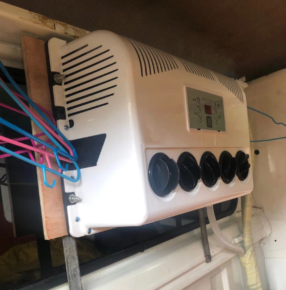 Паркинг климатик 12V/24V- икономичен и мощен