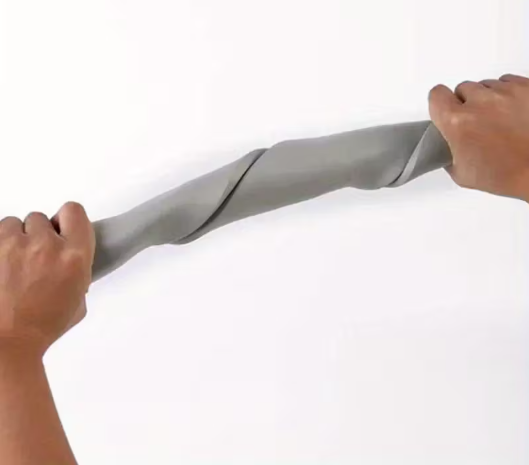 Самозалепващ гъвкав перваз с бял мраморен ефект – 2 метра